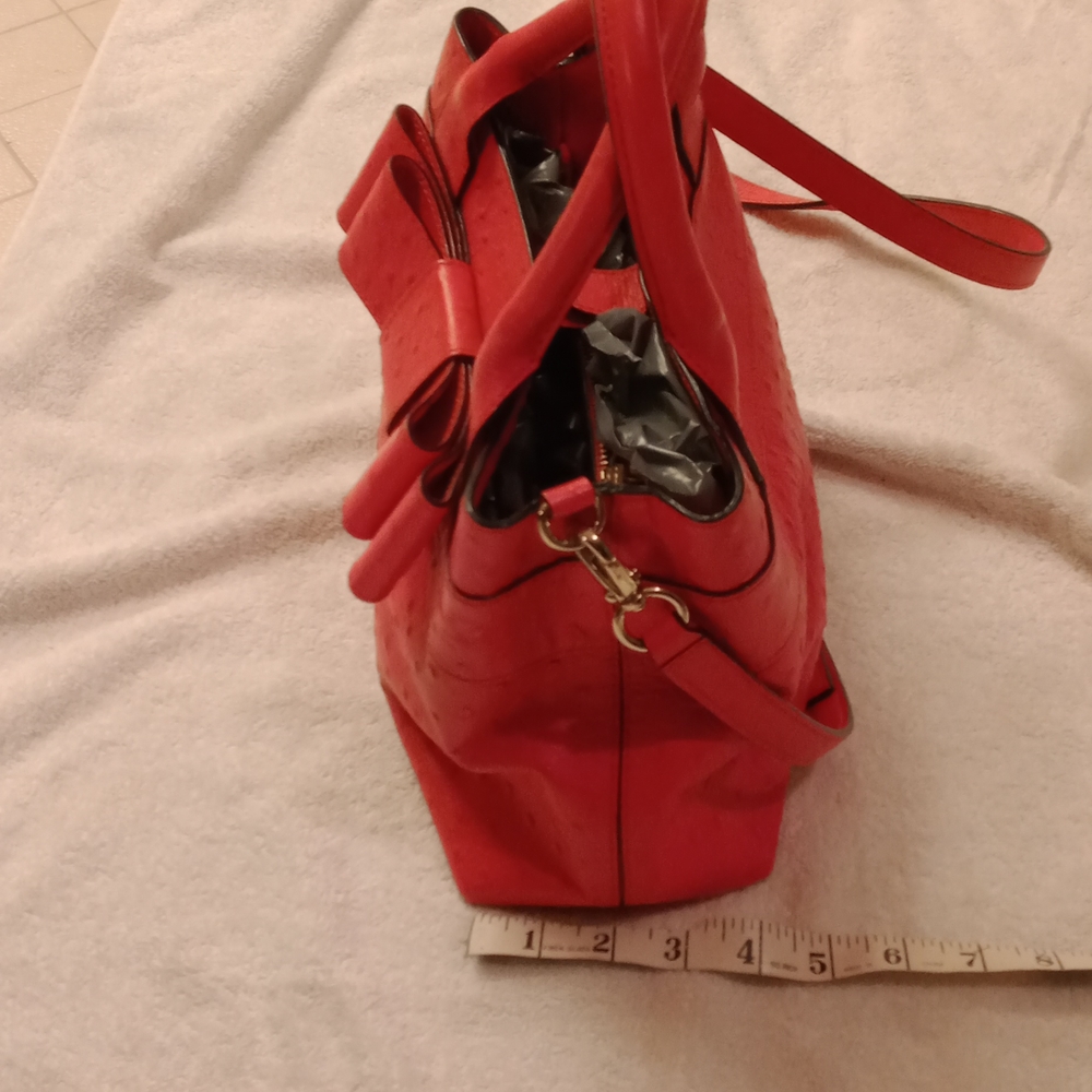 Kate Spade  with adjustable detachable handbag bow on front - Picture 5 of 16